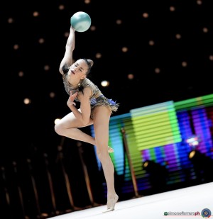 sr q dervisi maria gre ph simone ferraro sfa03668 copia